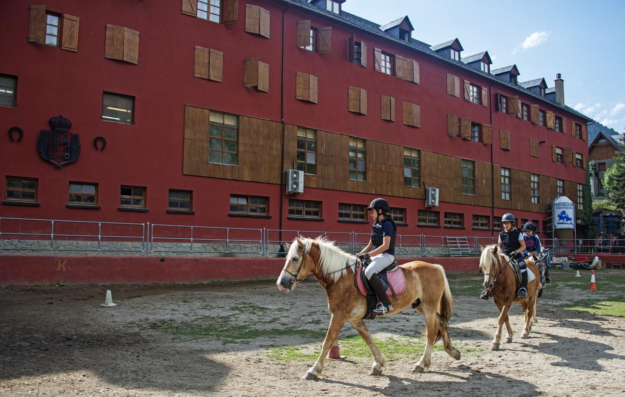 Hotel Hipic Vielha Eksteriør bilde